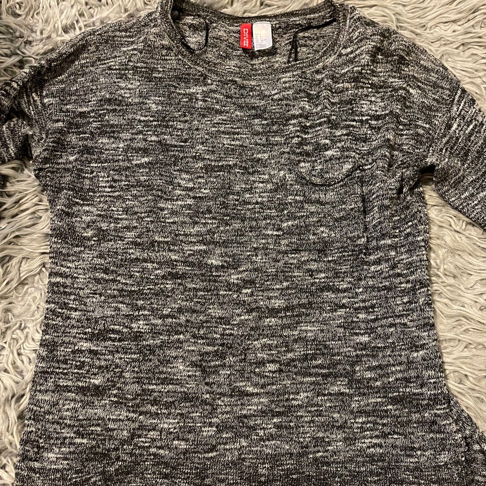 grey long sleeve